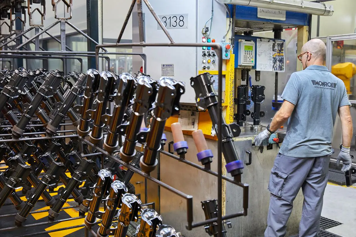 2309 SARIKI TENNECO_055b.jpg